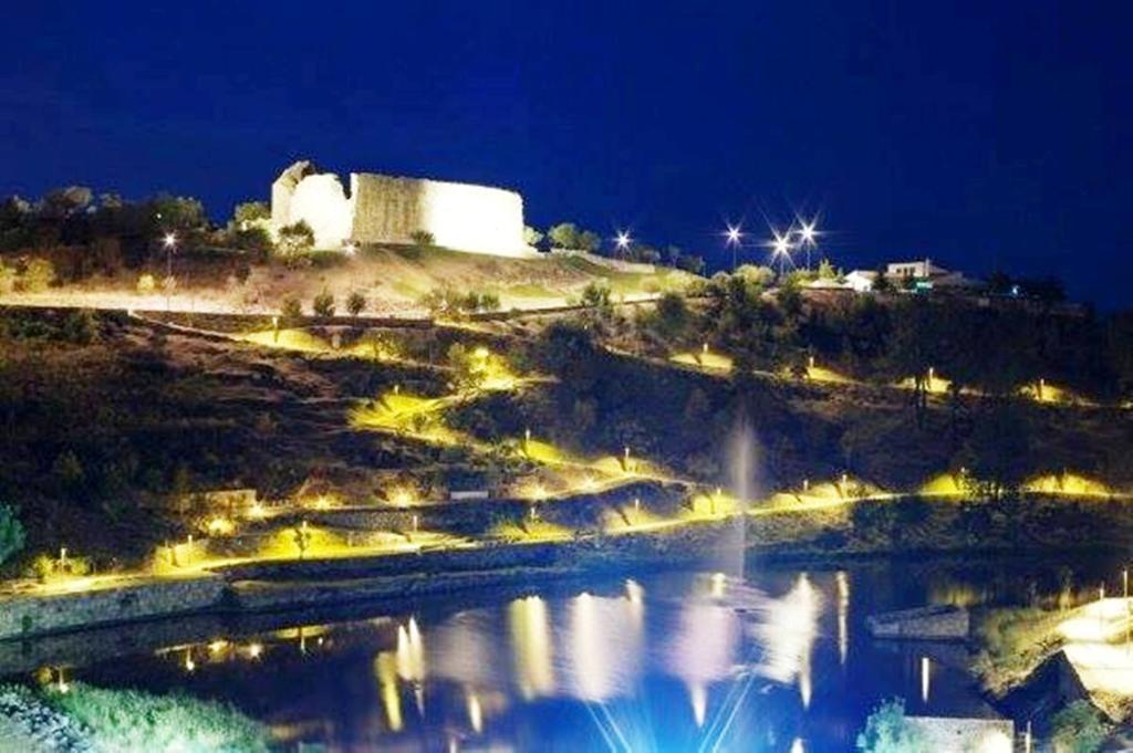 Douro Camping Miranda do Douro Bagian luar foto