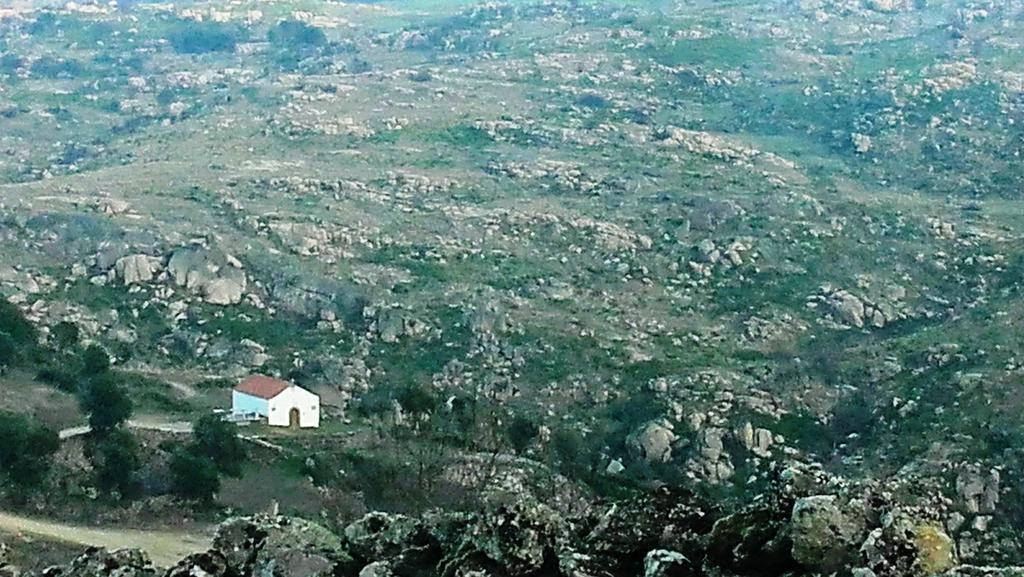Douro Camping Miranda do Douro Bagian luar foto